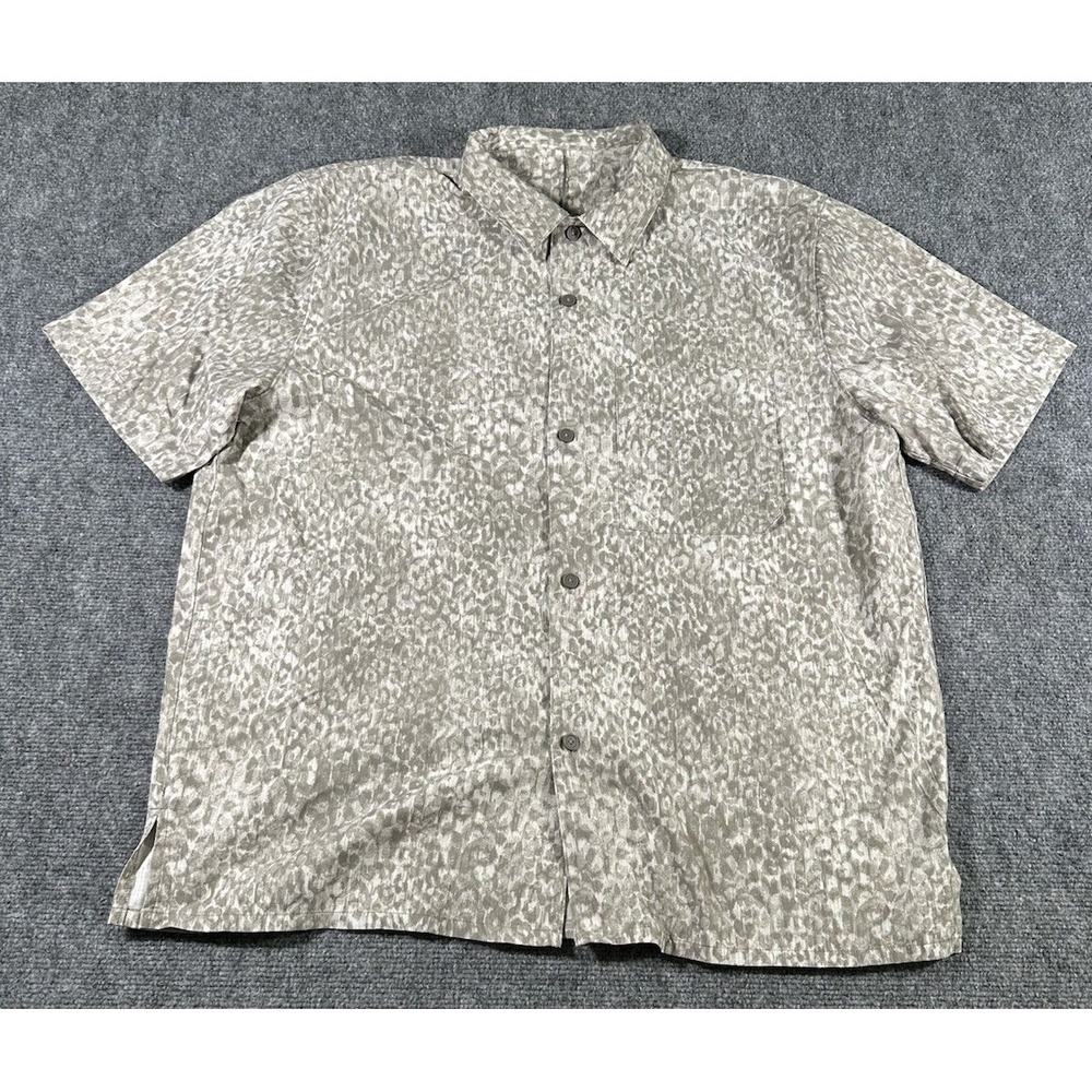 Lululemon Airing Easy Camp Collar Short Sleeve Woven S/S Button Shirt
